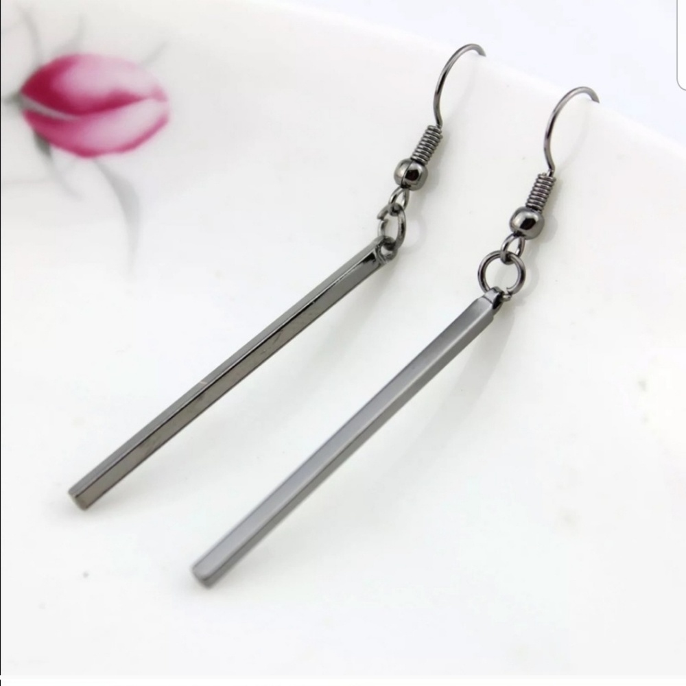 Bar drop earrings - Picture 5 of 6